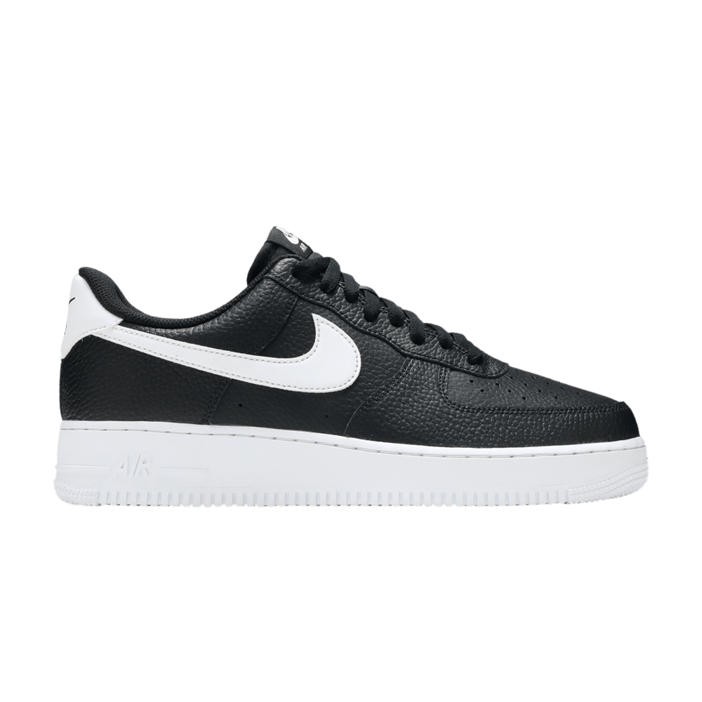 Nike Air Force 1 Low '07 Cuir Grainé Noir Blanc